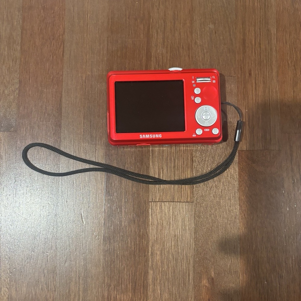 Samsung BL103 10.2MP Digital Camera Red - NO POWER - Picture 2 of 2